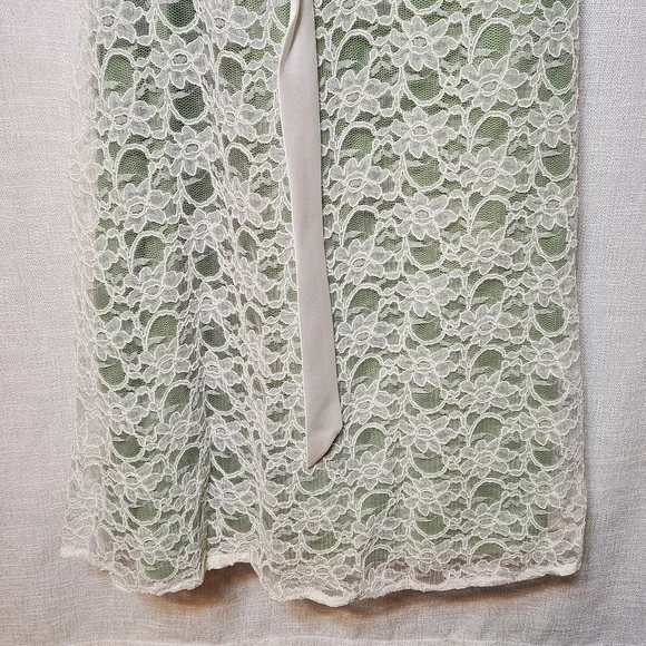 Mori Lee Madeline Gardner Formal Evening Lace Bridesmaid Wedding Fancy Full - Picture 5 of 16